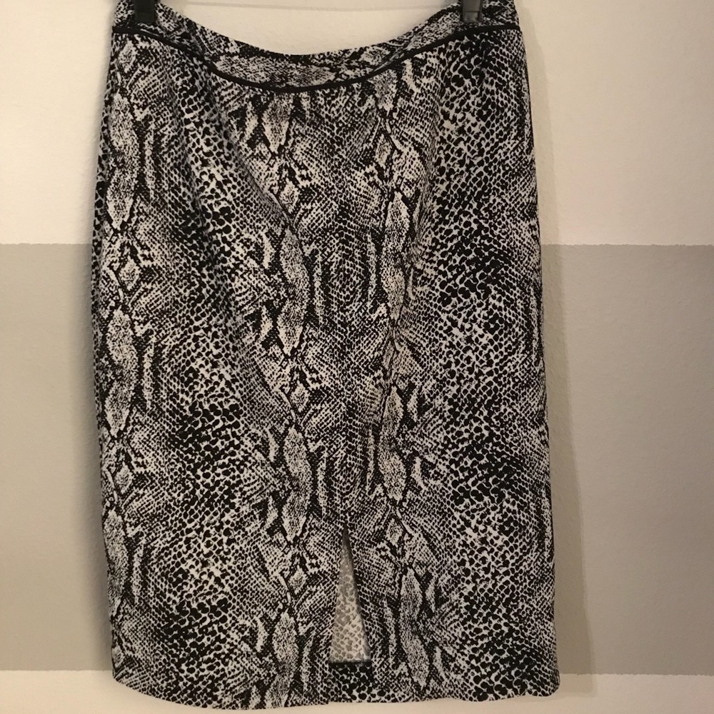Snake print, Business professional skirt